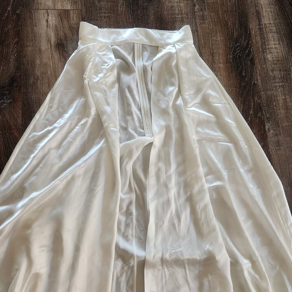 Retrofete White Train for Evalina Dress Size Large *Train Only* Bridal Bride - Picture 3 of 12